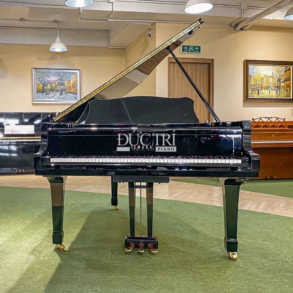 Đàn Piano Yamaha C3 3 pedal