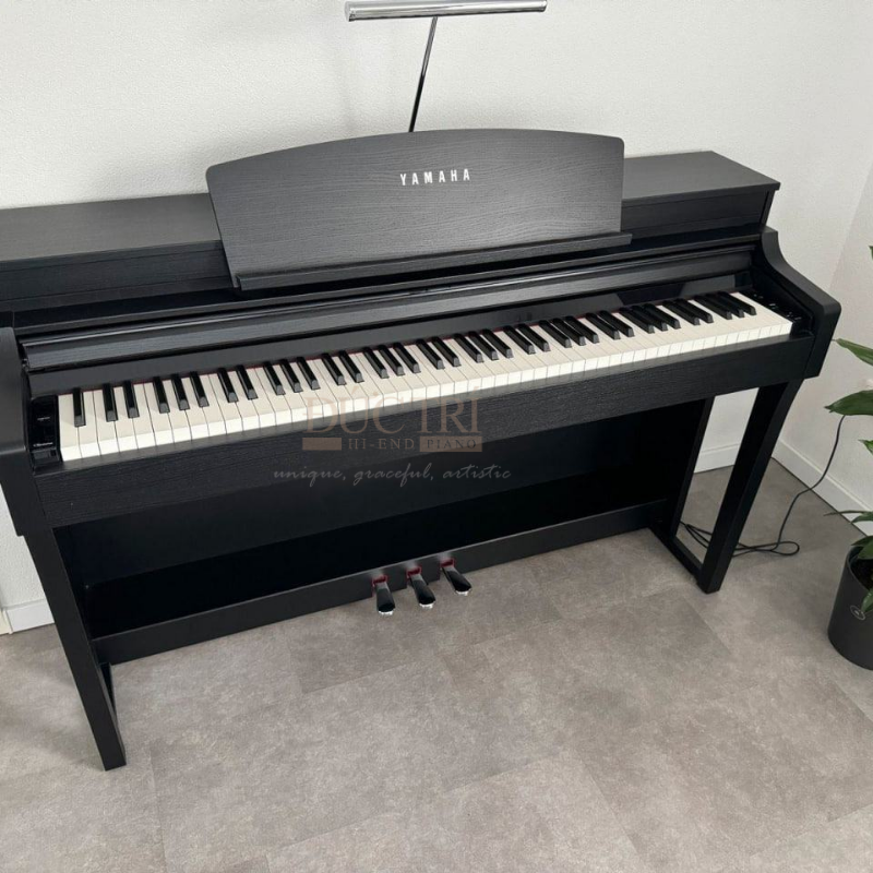 Yamaha CSP-170 6 Yamaha CSP-170 được trưng bày tại Showroom của Piano Đức Trí