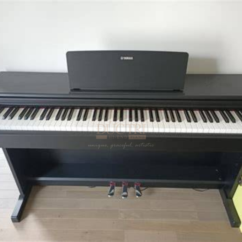 Yamaha YDP-144 8 Yamaha YDP-144 được bàn giao và trưng bày tại nhà của khách hàng