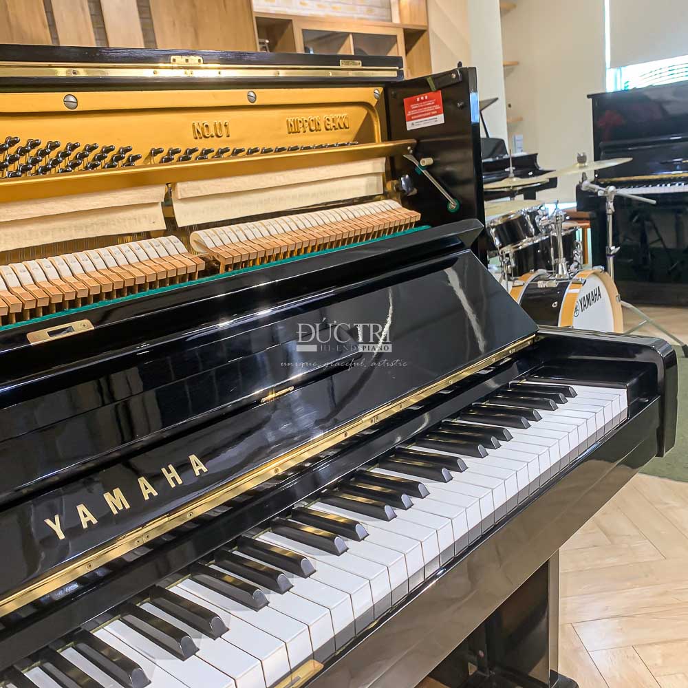 BÚA YAMAHA U1E