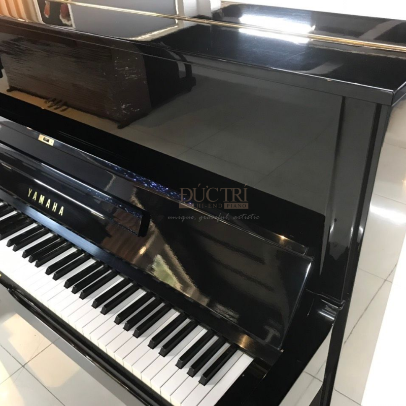 Yamaha U1F 8 Góc nghiêng Piano Yamaha U1F