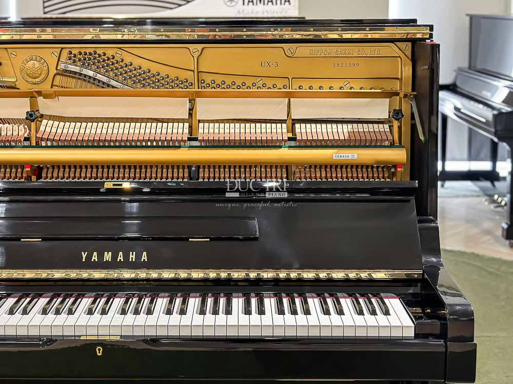 SERI YAMAHA UX3