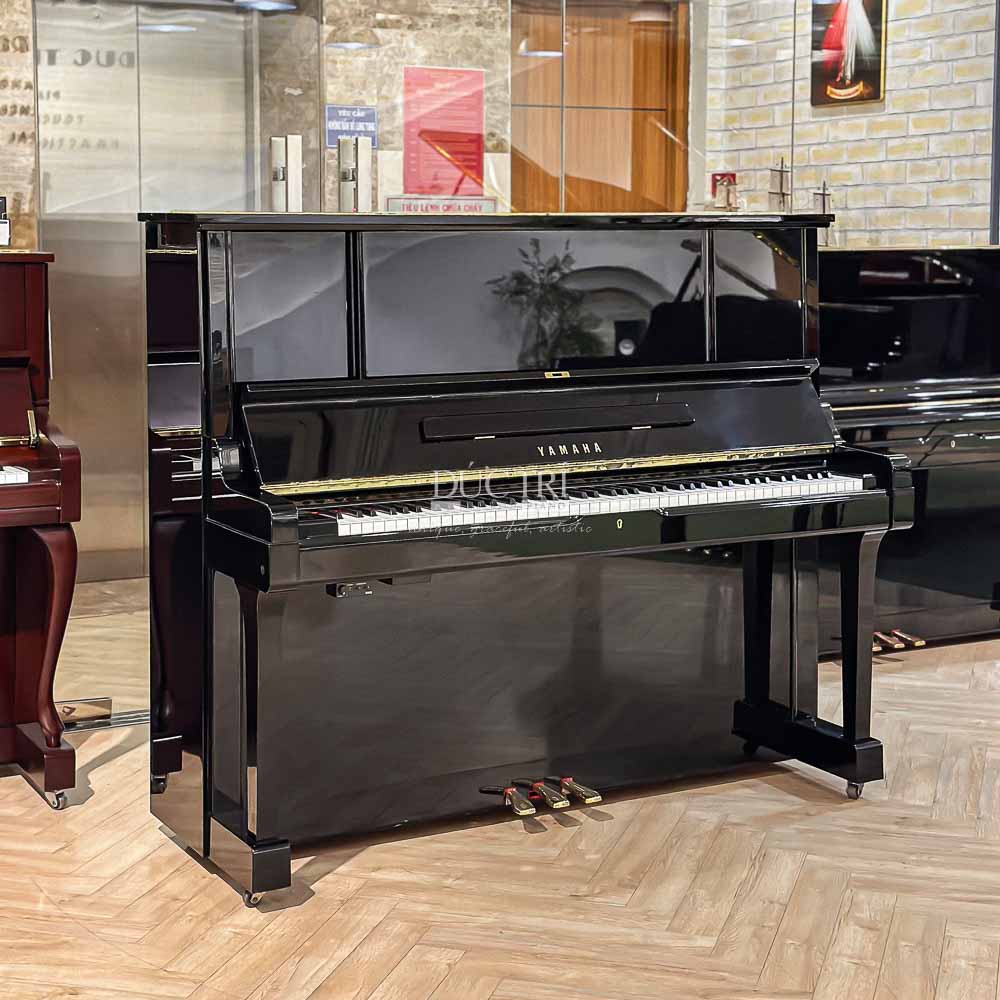YAMAHA UX3