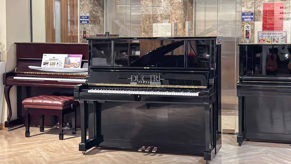 YAMAHA UX3