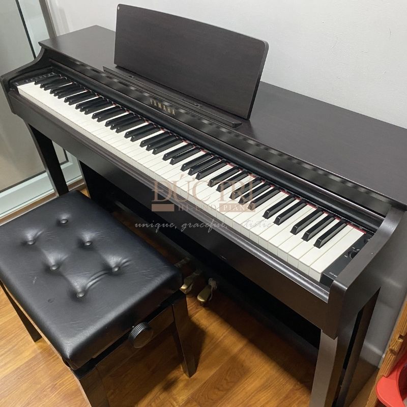 Yamaha CLP-725 5 Góc nghiêng Đàn Piano Yamaha CLP-725