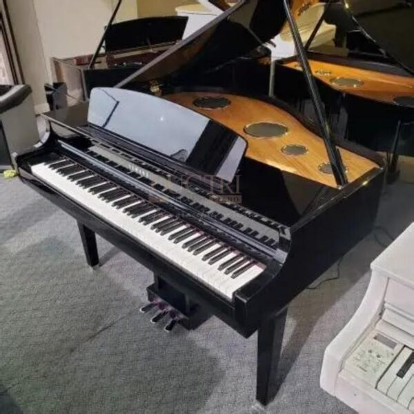 Yamaha CLP-795GP được trưng bày tại Showroom của Piano Đức Trí