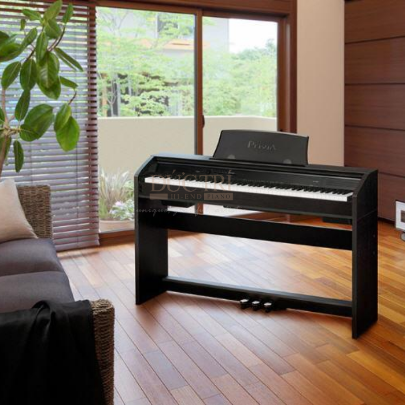 Yamaha DGX-670 10 Yamaha DGX-670 được bàn giao và trưng bày tại nhà của khách hàng