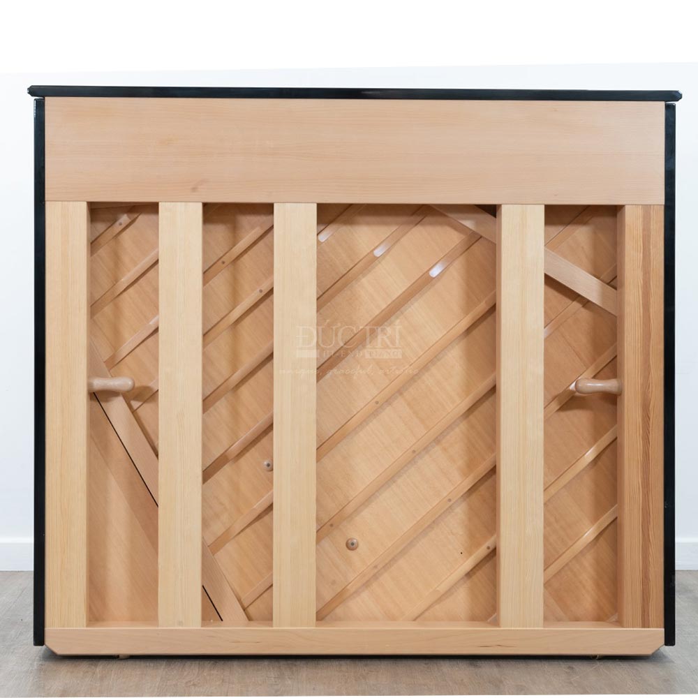Soundboard đàn piano Steinway & Sons K-132