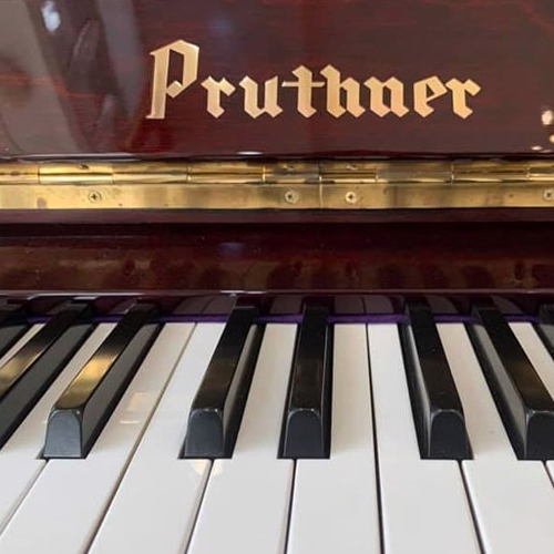Pruthner P2 1 Dan Piano Pruthner P2 logo Pruthner P2
