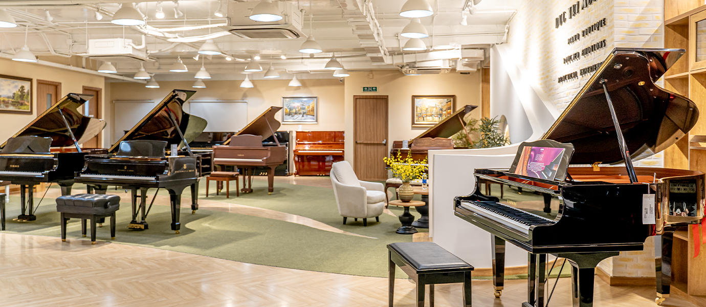 Grand Piano