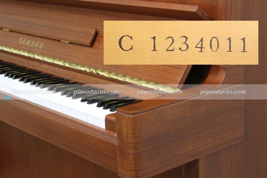 banner-đàn-piano-Yamaha-U7C
