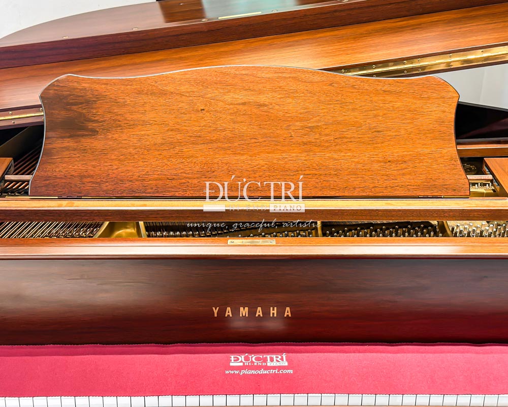Khăn phủ phím Piano Đức Trí giúp bảo vệ mặt phím khỏi môi trường bên ngoài