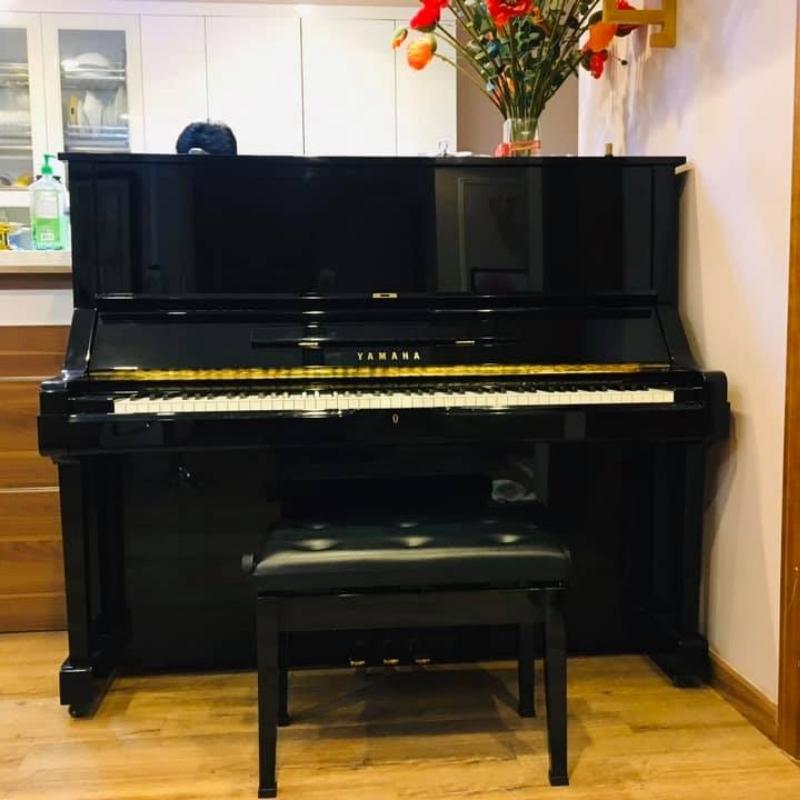 Yamaha UX5 8 Yamaha UX5