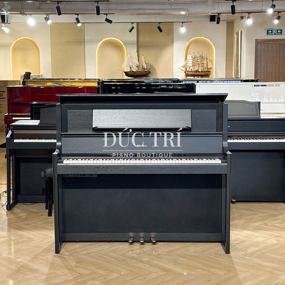 So sánh piano điện Yamaha và Roland, lựa chọn nào hoàn hảo cho bạn? 2 Thương hiệu đàn piano Roland