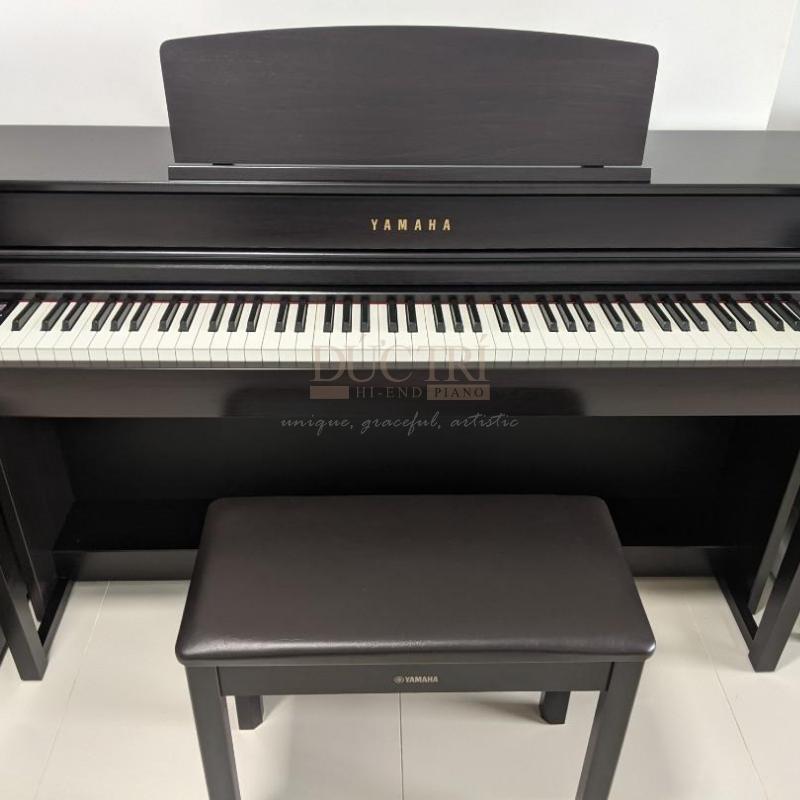 Yamaha CLP-775 6 Yamaha CLP-745 được trưng bày tại Showroom của Piano Đức Trí