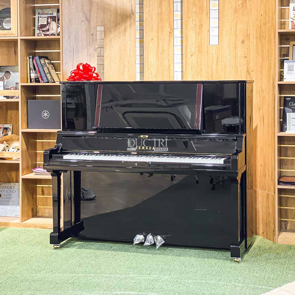 YAMAHA YUS5 PE