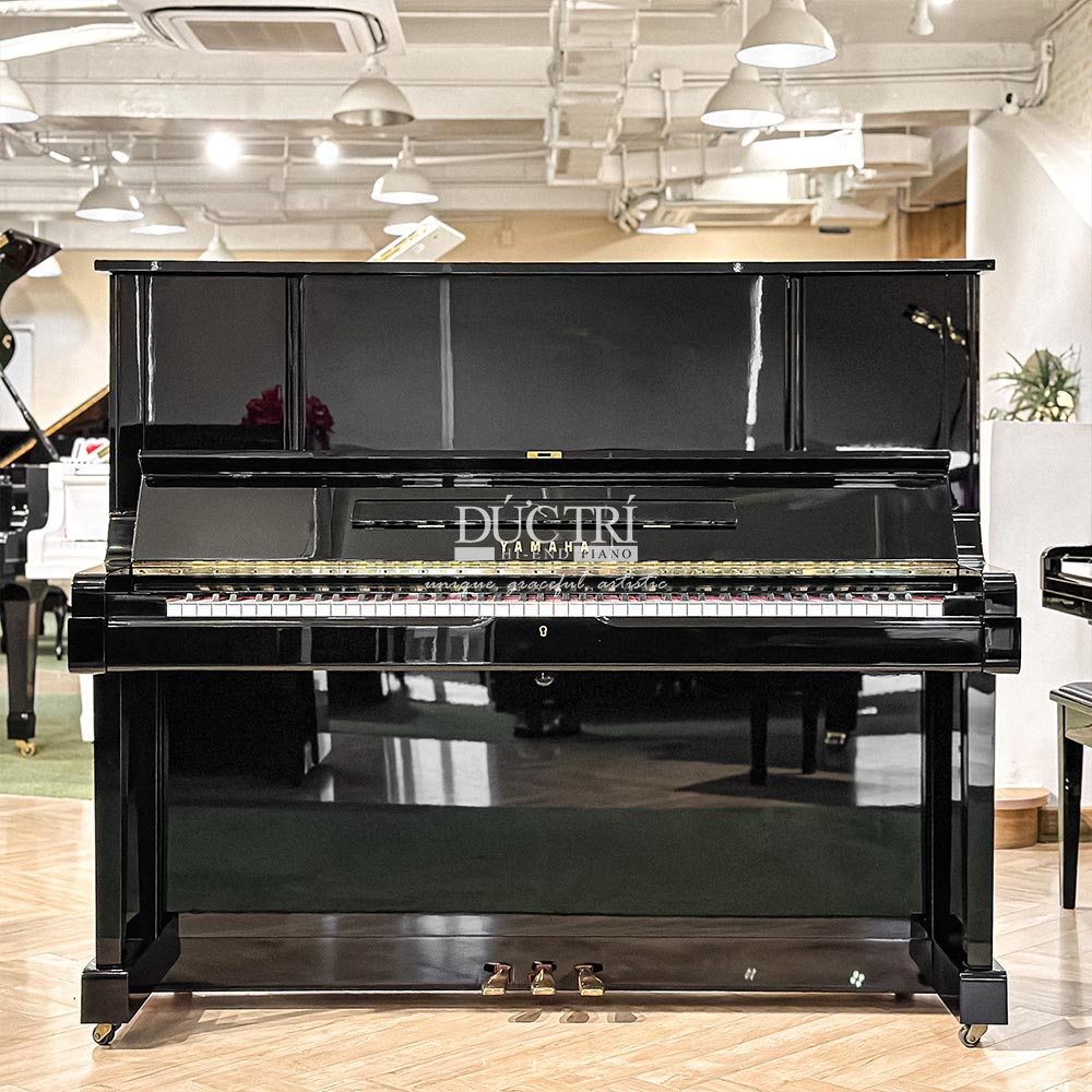 YAMAHA YUX