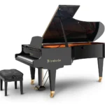 Bösendorfer 225 được sản xuất cùng ghế đàn piano dòng concert chuyên nghiệp