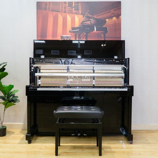 Đàn Piano Kawai ND-21 được trưng bày tại Showroom của Piano Đức Trí
