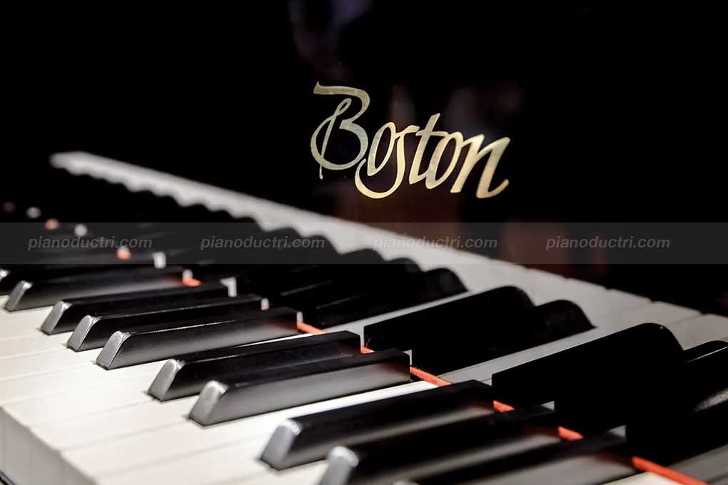 Boston Grand