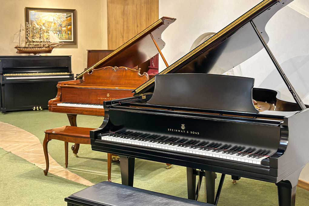 Steinway Used