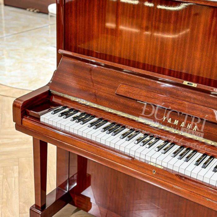 Yamaha U3H 26 Bàn phím đàn piano Yamaha U3H màu gỗ