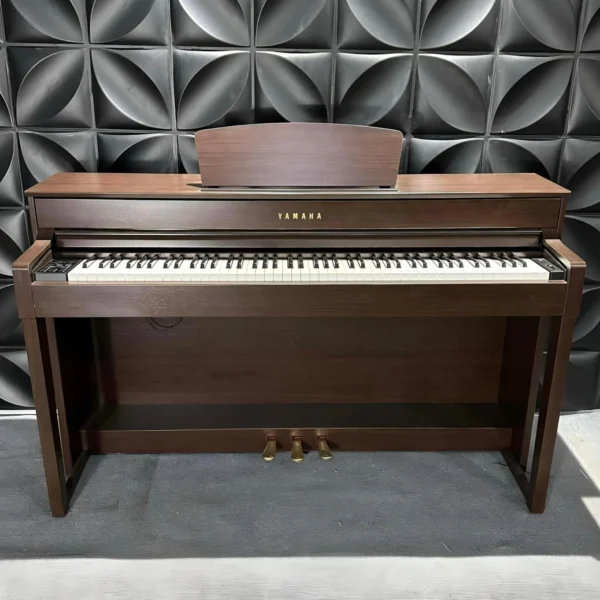 đàn piano yamaha clp6350