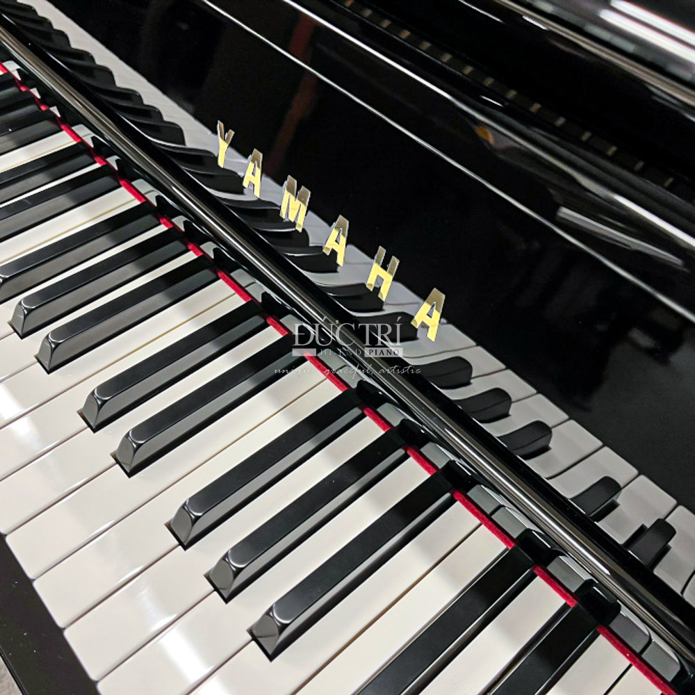 Piano Yamaha UX100 Cao Cấp Tại Đức Trí Music