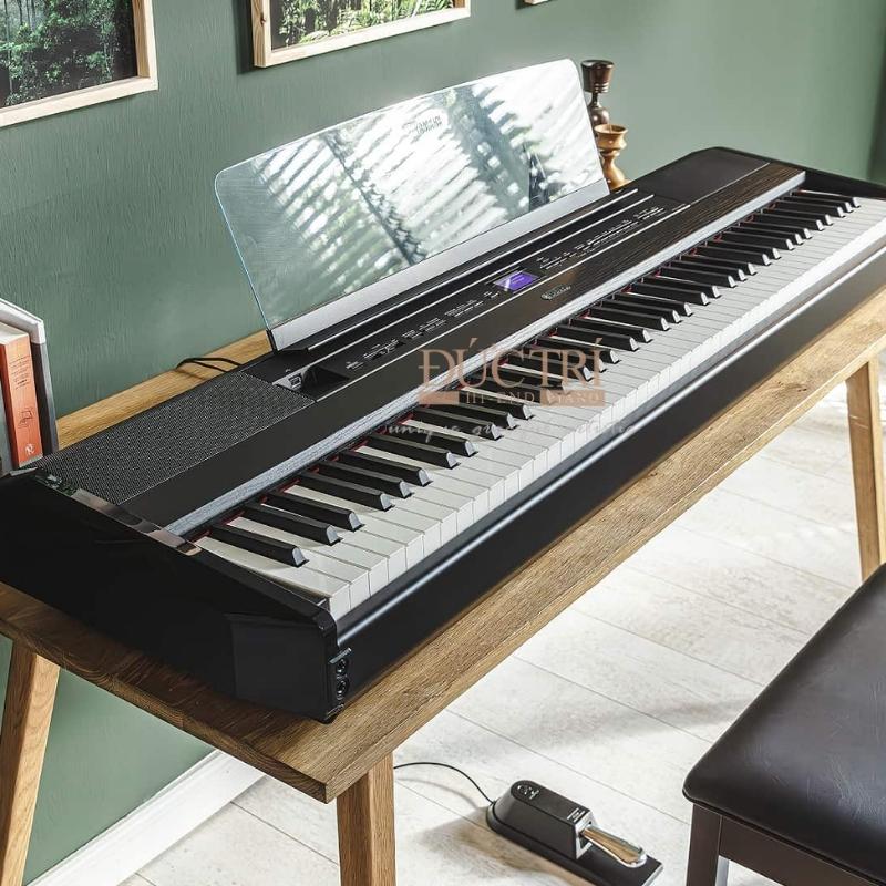 Yamaha P-525 5 Logo và bàn phím chiếc đàn Piano Yamaha P525