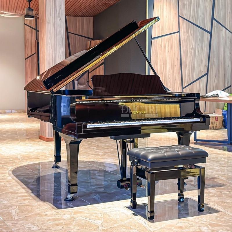 Yamaha CF6 9 Phía trước đàn piano Yamaha CF6