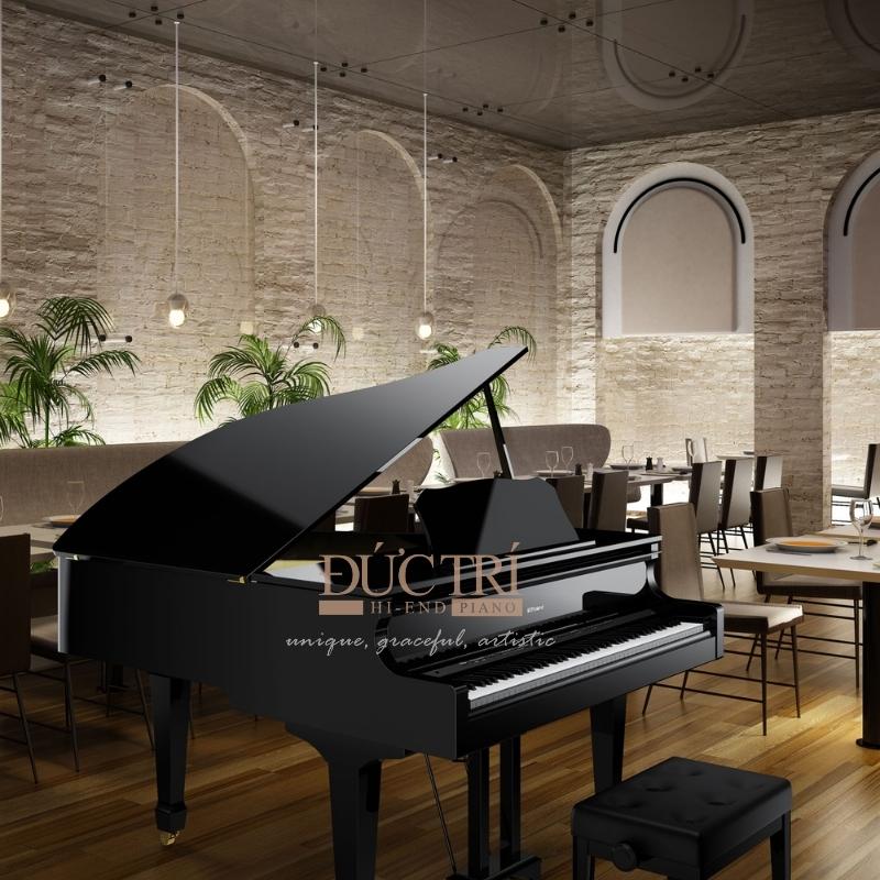 Roland GP609 5 Roland 609 được trưng bày tại Showroom của Piano Đức Trí