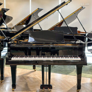 Đàn piano Yamaha G2