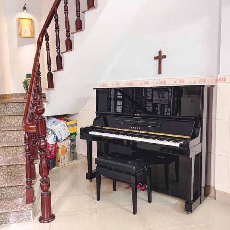 Yamaha U2F 14 Yamaha U2F được Piano Đức Trí bàn giao đến nhà của khách hàng