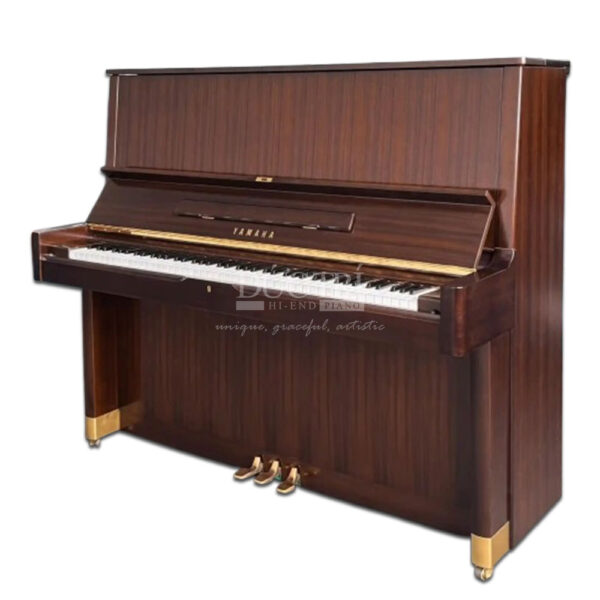 Yamaha U5D