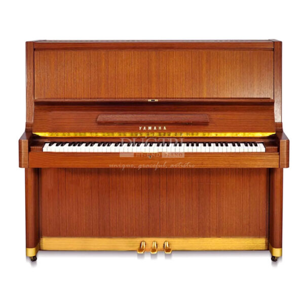 Yamaha U7B