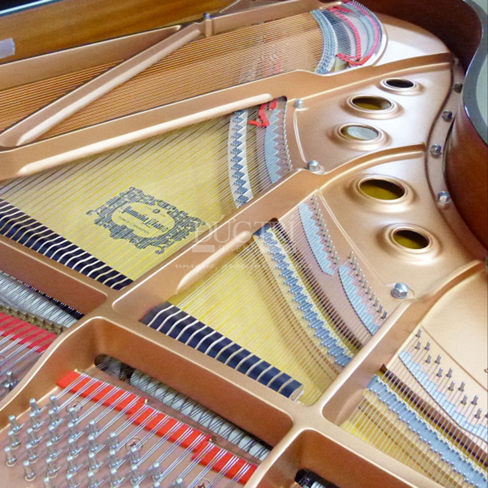 khung Đàn Piano Yamaha C5LA