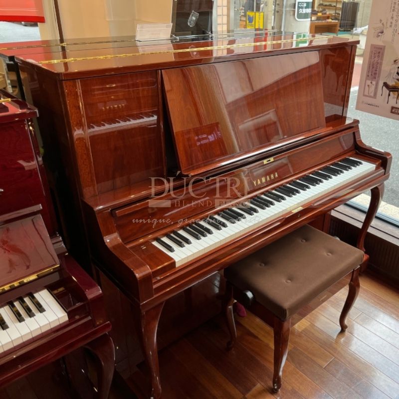 Hình ảnh Đàn Piano Cơ Yamaha YU30MhC Upright tại showroom Piano Đức Trí