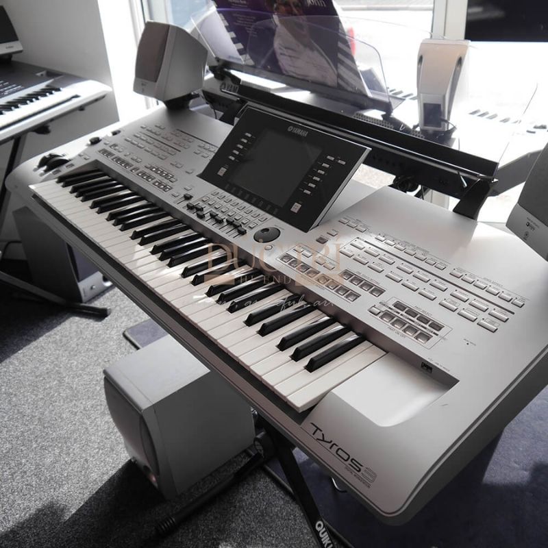 Hình ảnh góc nghiêng Đàn Piano Điện Roland DP-603