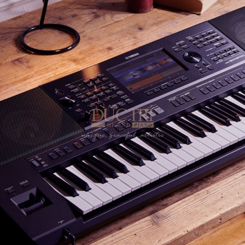 Hình ảnh góc nghiêng Đàn Piano Điện Yamaha DGX-650