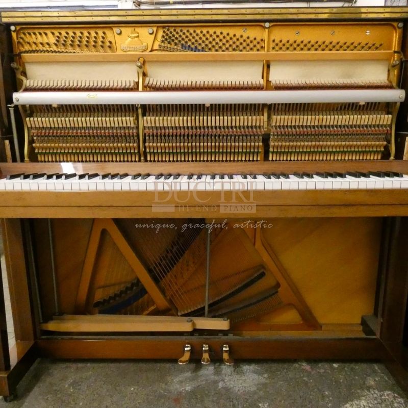 Hình ảnh mặt sau Đàn Piano Cơ Blüthner Model 3 Upright