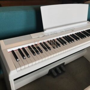 Hình ảnh bàn phím Đàn Piano Roland F-130R