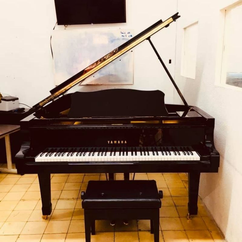 Yamaha C7B 19 Piano Yamaha C7B được Piano Đức Trí bàn giao đến 1 trung tâm dạy nhạc ở Gò Vấp