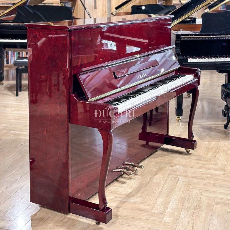 Yamaha W110BB 9 Góc nghiêng của đàn Yamaha W110BB