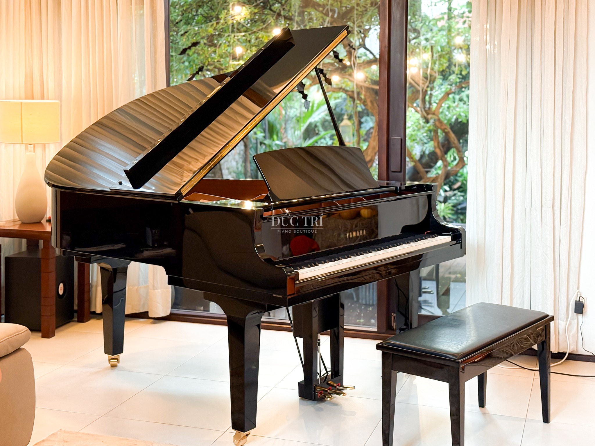 Yamaha DC2X Disklavier 3 Góc nhìn từ bên trái đàn piano Yamaha DC2X Disklavier